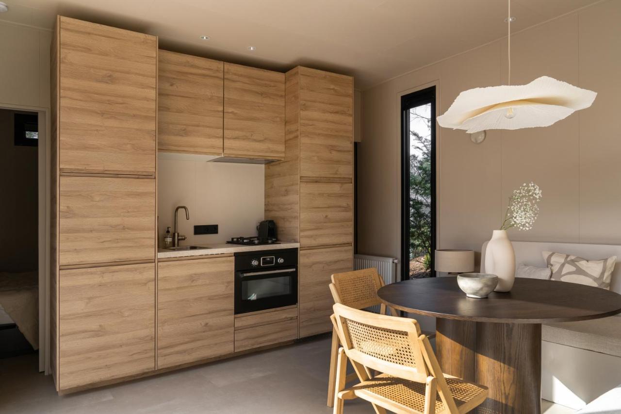Luxe Tiny House Stec Midden Op De Veluwe In Nunspeet Villa Luaran gambar