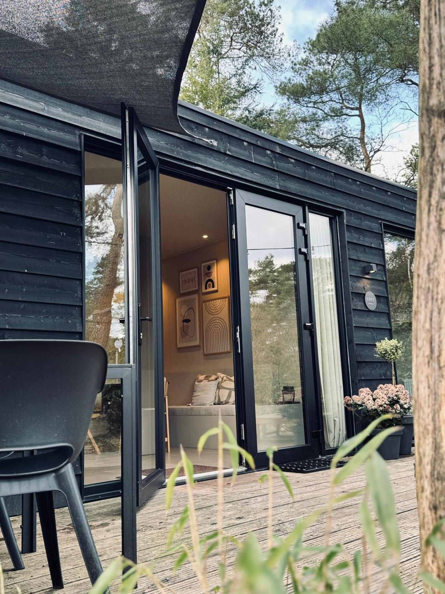 Luxe Tiny House Stec Midden Op De Veluwe In Nunspeet Villa Luaran gambar